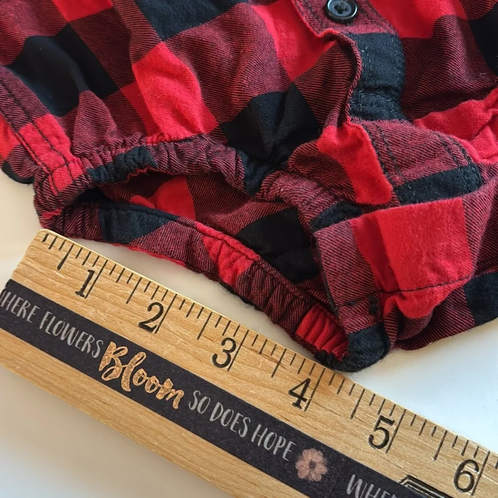 Red and Black Flannel Bodysuit 3-6M BABY GAP BUFFALO PLAID FLANNEL SHIRT